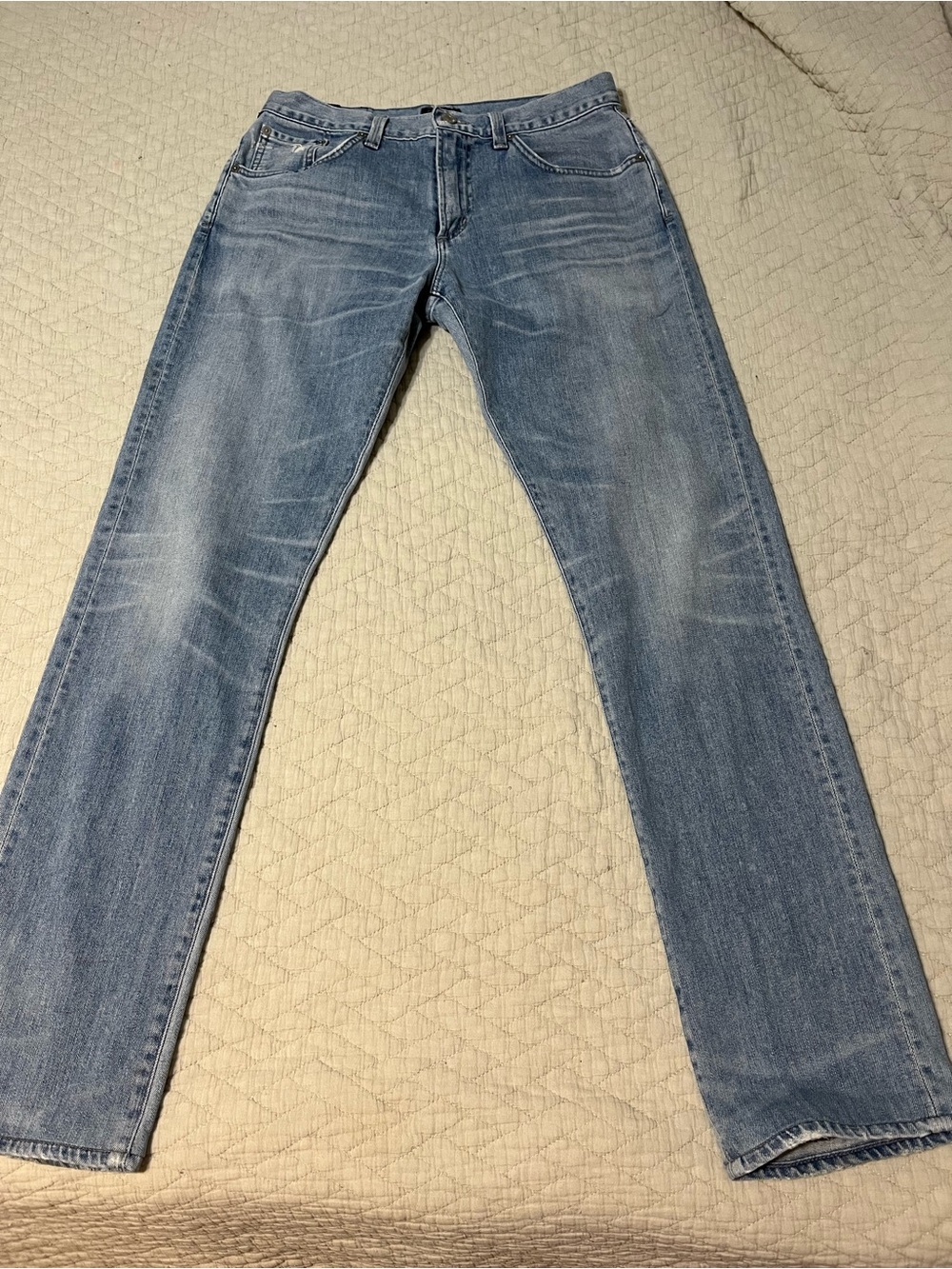 Citizens of Humanity Light Blue Men’s Classic Straight Jeans. Slim Fit. Size 29